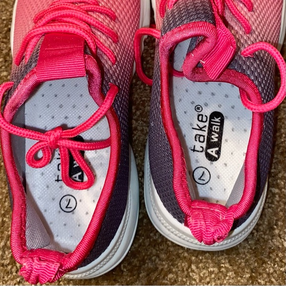 Women’s Pink Breathable Workout Shoes Size 7 - Picture 6 of 6